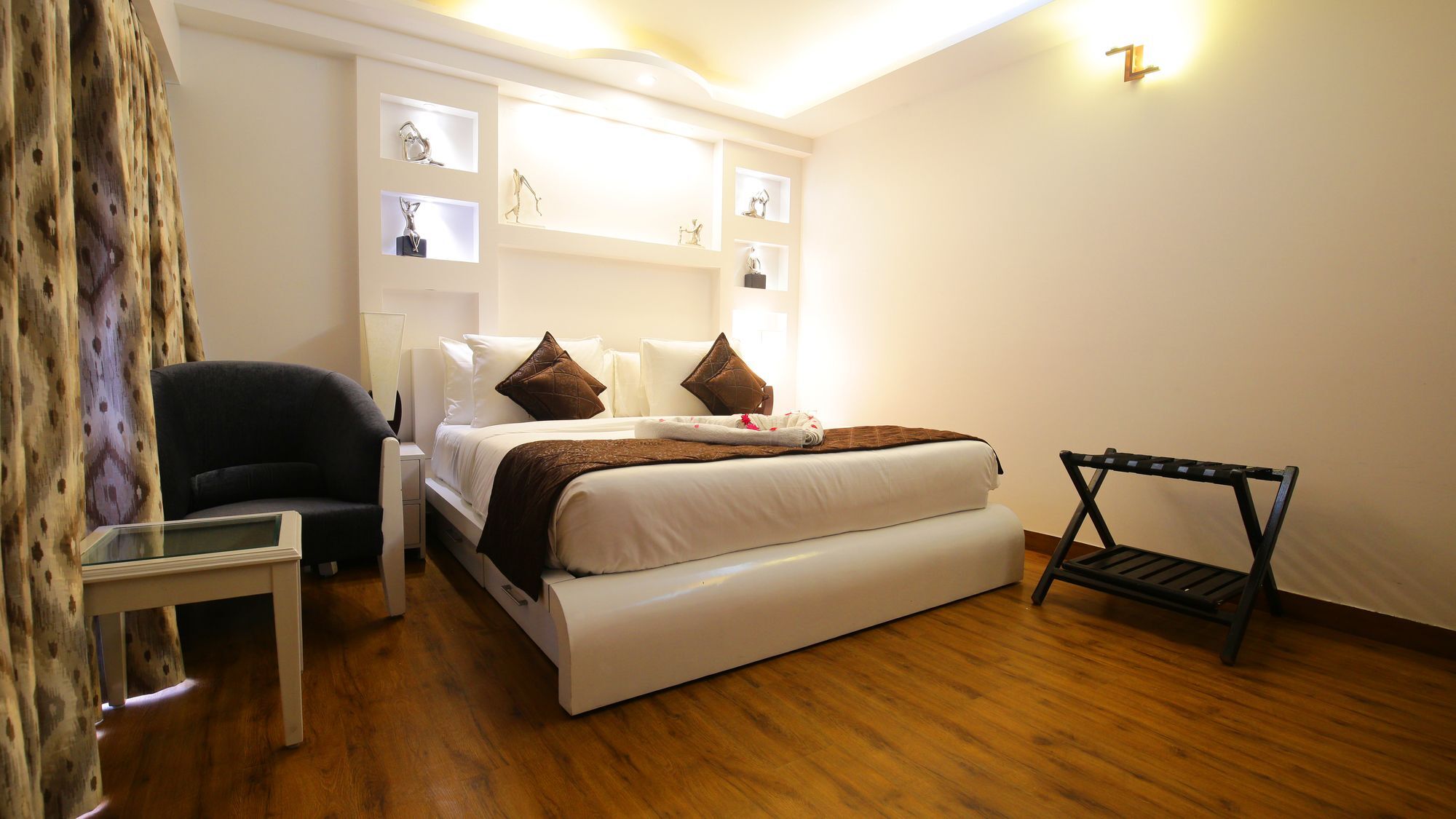 The Swiss Village Resort Nainital Eksteriør billede