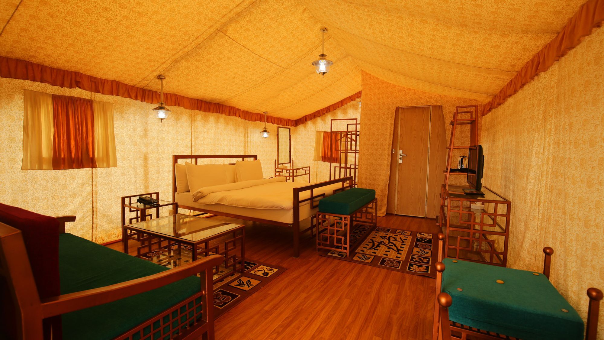 The Swiss Village Resort Nainital Eksteriør billede