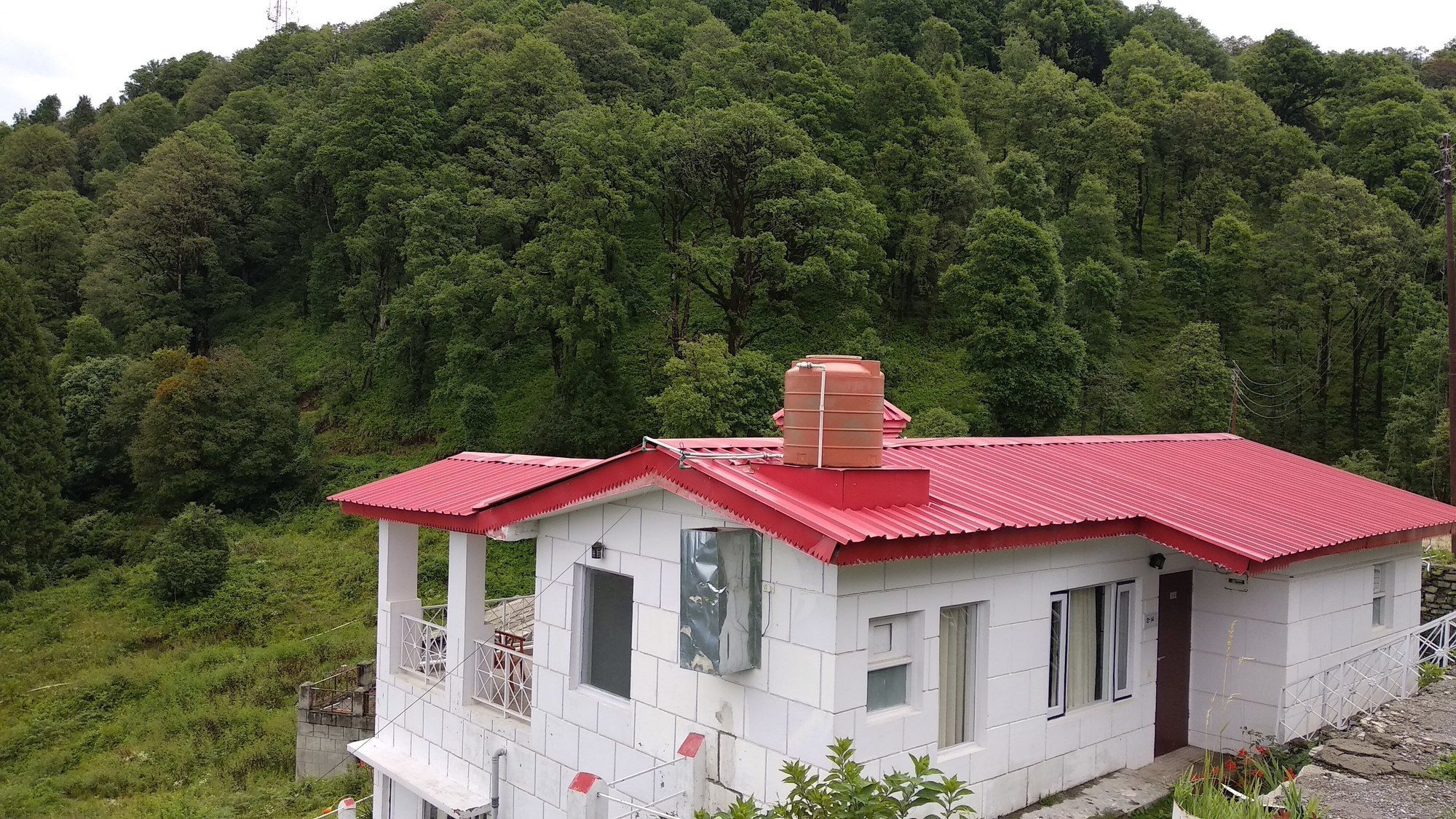 The Swiss Village Resort Nainital Eksteriør billede