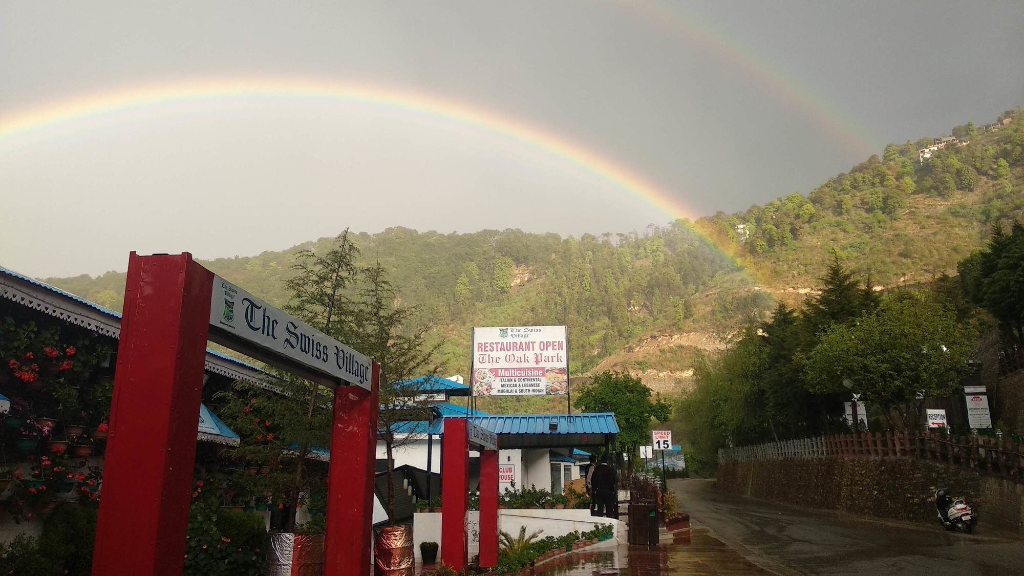 The Swiss Village Resort Nainital Eksteriør billede