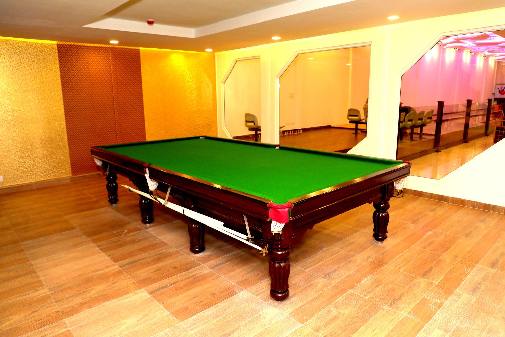 The Swiss Village Resort Nainital Eksteriør billede