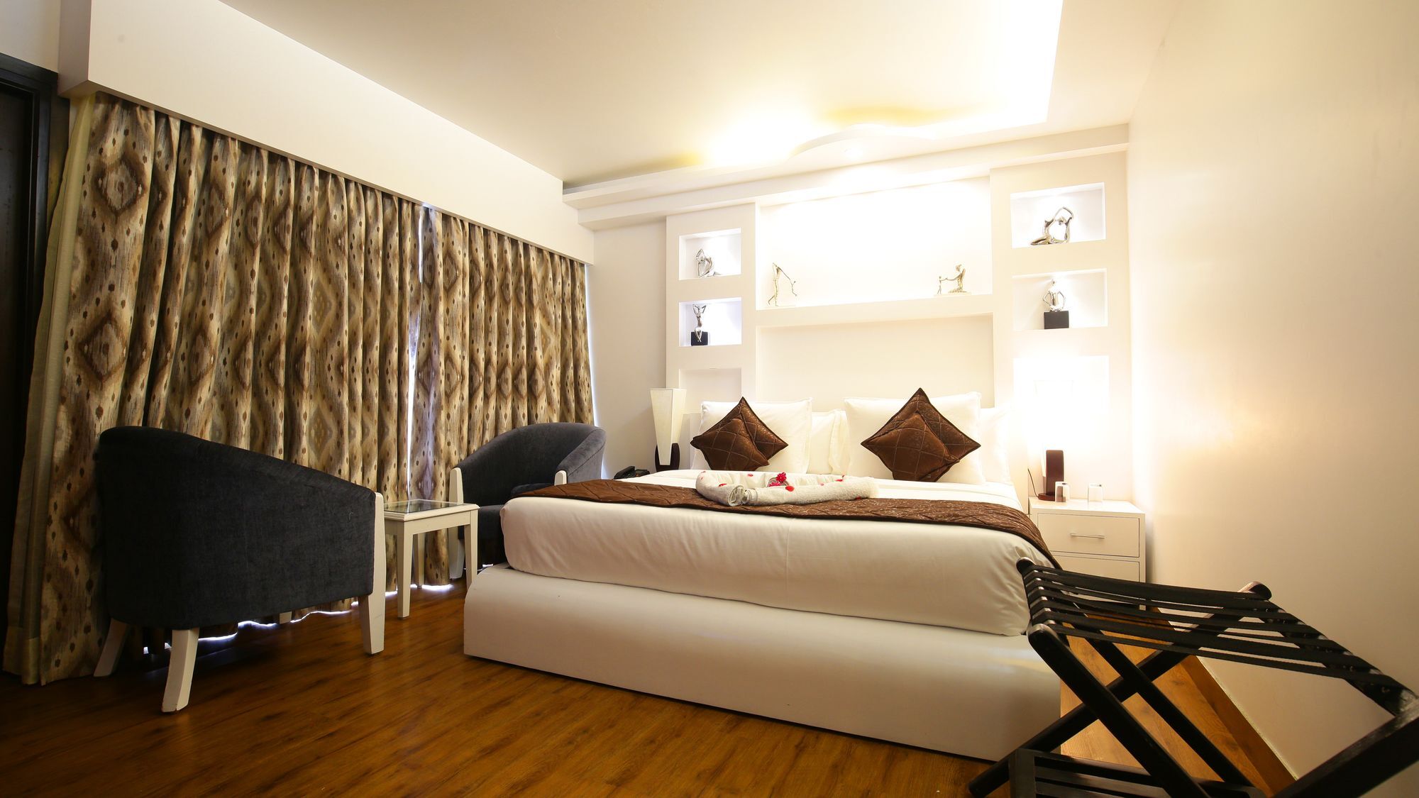 The Swiss Village Resort Nainital Eksteriør billede